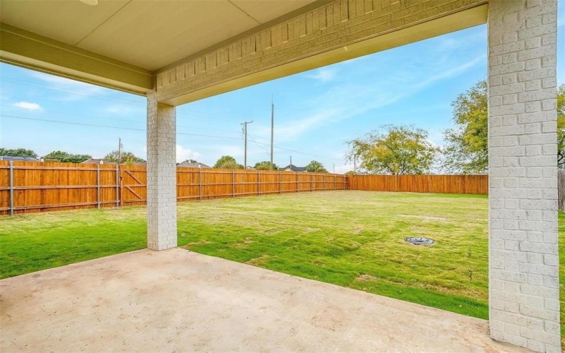 2316 Builder Road, Crowley, TX 76036, 3 Bedrooms Bedrooms, ,2 BathroomsBathrooms,Residential,For Sale,2316 Builder Road,20589090