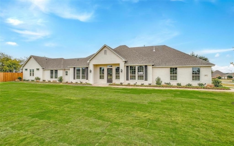 2316 Builder Road, Crowley, TX 76036, 3 Bedrooms Bedrooms, ,2 BathroomsBathrooms,Residential,For Sale,2316 Builder Road,20589090