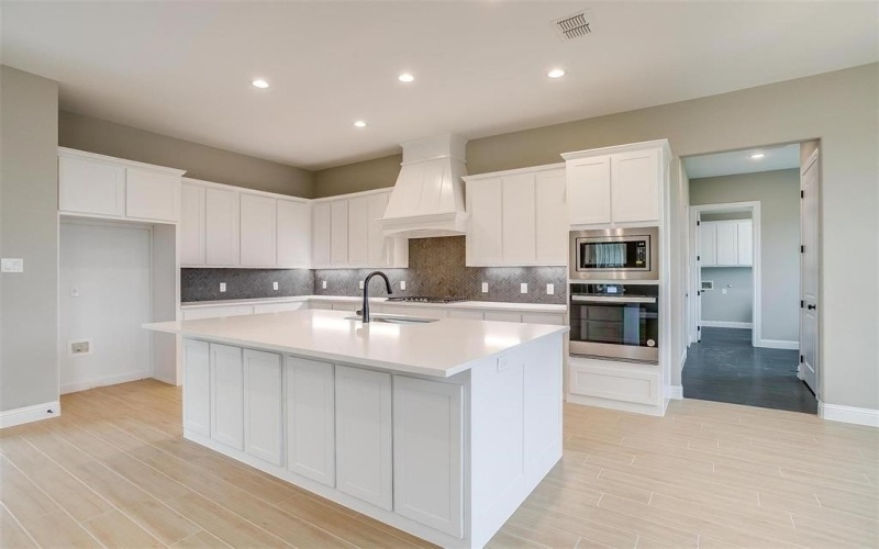 2316 Builder Road, Crowley, TX 76036, 3 Bedrooms Bedrooms, ,2 BathroomsBathrooms,Residential,For Sale,2316 Builder Road,20589090