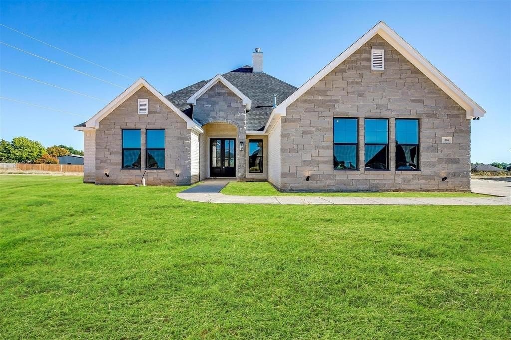 1000 Fan Palm Place, Crowley, TX 76036, 4 Bedrooms Bedrooms, ,2 BathroomsBathrooms,Residential,For Sale,1000 Fan Palm Place,20589143