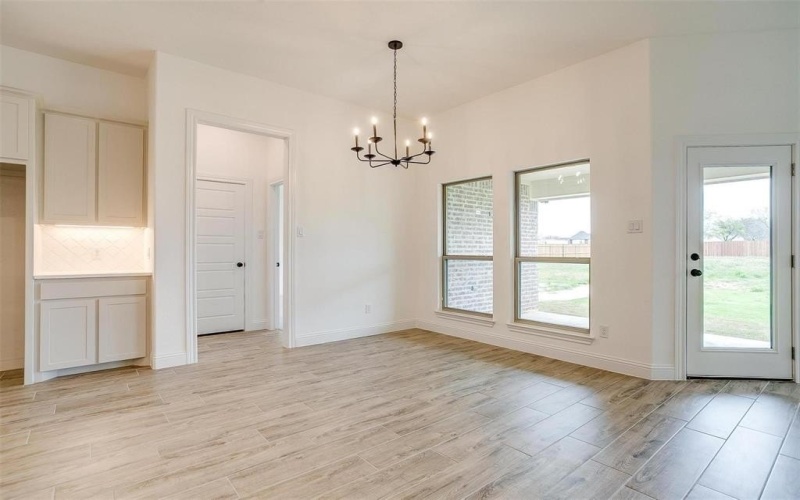 312 Trail Dust Drive, Godley, TX 76044, 4 Habitaciones Habitaciones , ,2 BañosBaños,Residential,En Venta,312 Trail Dust Drive,20590771