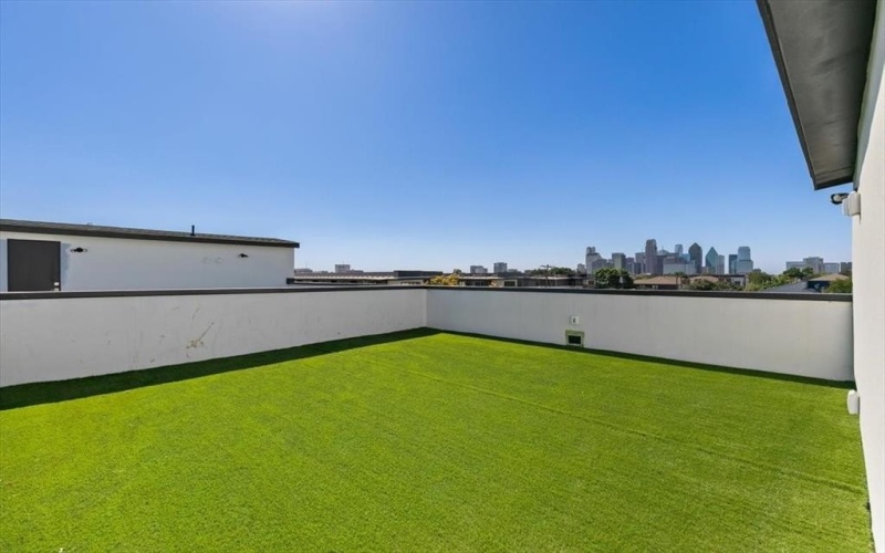 4401 Cabell Drive #102, Dallas, TX 75204, 2 Bedrooms Bedrooms, ,2 BathroomsBathrooms,Residential,For Sale,4401 Cabell Drive,20644299