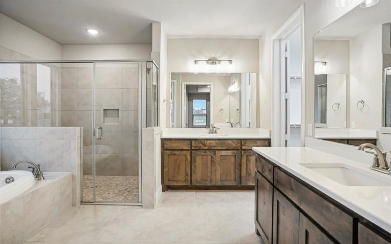 1176 Paradise Parkway, Poolville, TX 76487, 4 Bedrooms Bedrooms, ,3 BathroomsBathrooms,Residential,For Sale,1176 Paradise Parkway,20591849