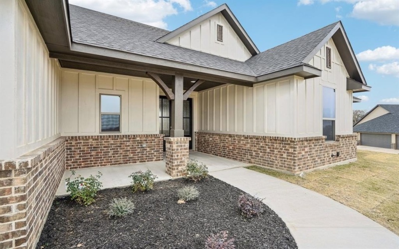 1176 Paradise Parkway, Poolville, TX 76487, 4 Bedrooms Bedrooms, ,3 BathroomsBathrooms,Residential,For Sale,1176 Paradise Parkway,20591849