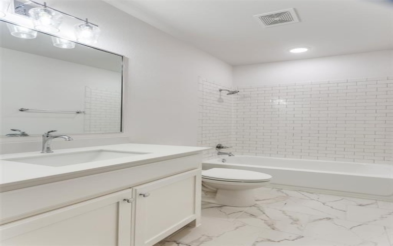 809 E Jockey, Willow Park, TX 76087, 4 Habitaciones Habitaciones , ,3 BañosBaños,Residential,En Venta,809 E Jockey,20644402