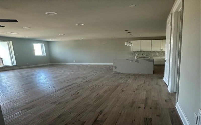 4401 Cabell Drive #103, Dallas, TX 75204, 2 Bedrooms Bedrooms, ,2 BathroomsBathrooms,Residential,For Sale,4401 Cabell Drive,20644568