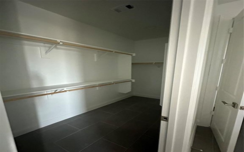 4401 Cabell Drive #103, Dallas, TX 75204, 2 Bedrooms Bedrooms, ,2 BathroomsBathrooms,Residential,For Sale,4401 Cabell Drive,20644568