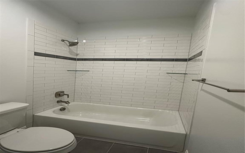 4401 Cabell Drive #103, Dallas, TX 75204, 2 Bedrooms Bedrooms, ,2 BathroomsBathrooms,Residential,For Sale,4401 Cabell Drive,20644568