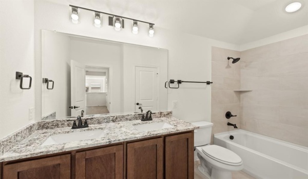 9521 Lanshire Lane, Fort Worth, TX 76131, 4 Habitaciones Habitaciones , ,3 BañosBaños,Residential,En Venta,9521 Lanshire Lane,20593164