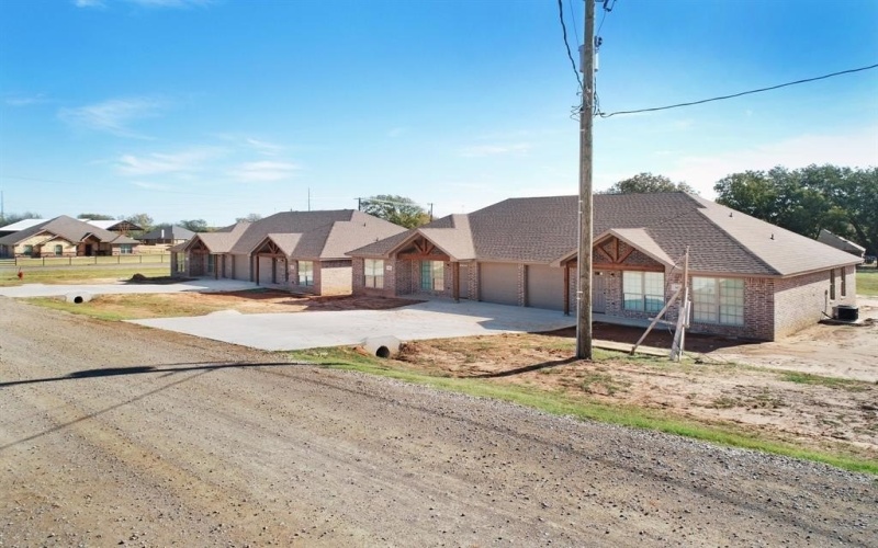 101 Lone Star Road, Poolville, TX 76487, 16 Bedrooms Bedrooms, ,11 BathroomsBathrooms,Residential Multi Family,For Sale,101 Lone Star Road,20596259