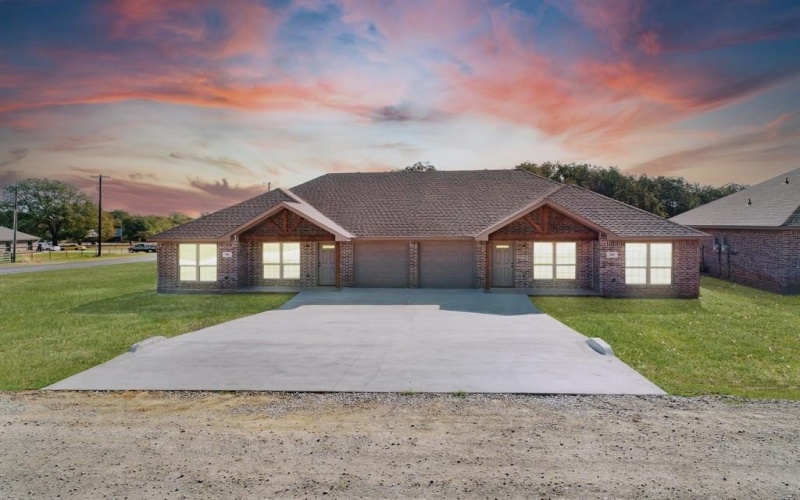 101 Lone Star Road, Poolville, TX 76487, 16 Bedrooms Bedrooms, ,11 BathroomsBathrooms,Residential Multi Family,For Sale,101 Lone Star Road,20596259