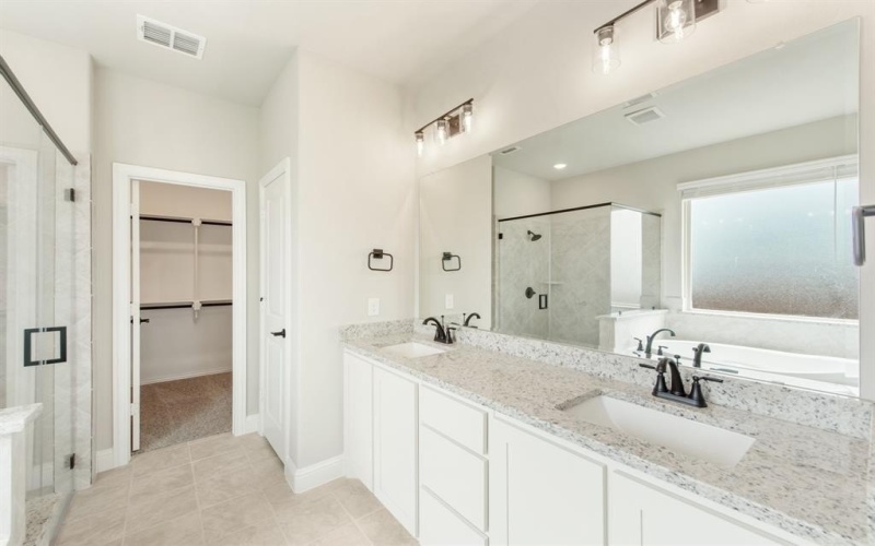 3809 Iron Gate Place, Mesquite, TX 75181, 4 Habitaciones Habitaciones , ,3 BañosBaños,Residential,En Venta,3809 Iron Gate Place,20598851