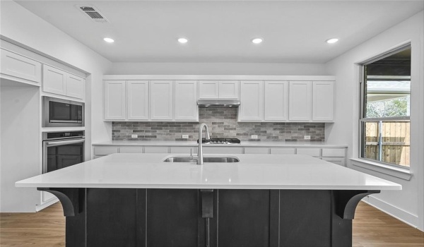 3603 Hickory Street, Sherman, TX 75092, 2 Bedrooms Bedrooms, ,2 BathroomsBathrooms,Residential,For Sale,3603 Hickory Street,20600291