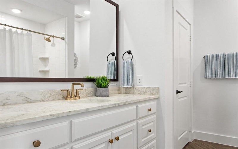 2861 Edmondson, The Colony, TX 75056, 3 Habitaciones Habitaciones , ,2 BañosBaños,Residential,En Venta,2861 Edmondson,20600943