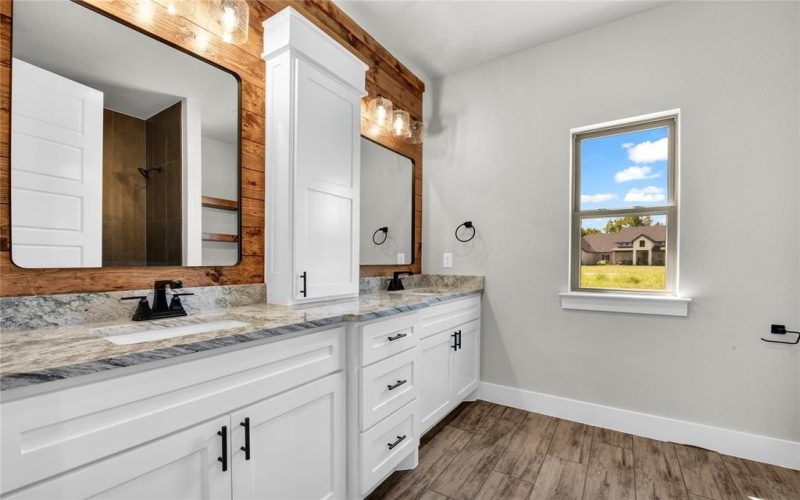 6001 Trophy Court, Brock, TX 76087, 4 Bedrooms Bedrooms, ,2 BathroomsBathrooms,Residential,For Sale,6001 Trophy Court,20648626