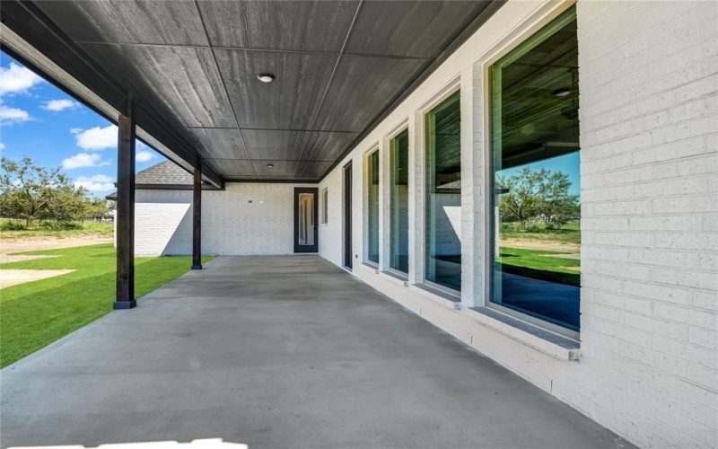 6001 Trophy Court, Brock, TX 76087, 4 Bedrooms Bedrooms, ,2 BathroomsBathrooms,Residential,For Sale,6001 Trophy Court,20648626