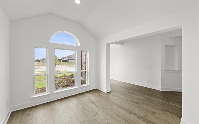 1727 Newport Drive, Cedar Hill, TX 75104, 5 Bedrooms Bedrooms, ,3 BathroomsBathrooms,Residential,For Sale,1727 Newport Drive,20648805