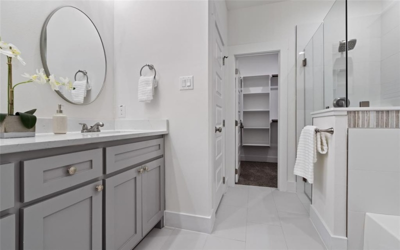 604 Dr Martin Luther King Jr Boulevard, Waxahachie, TX 75165, 4 Bedrooms Bedrooms, ,2 BathroomsBathrooms,Residential,For Sale,604 Dr Martin Luther King Jr Boulevard,20648928
