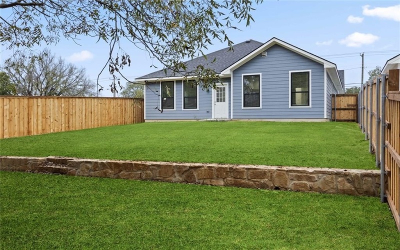 604 Dr Martin Luther King Jr Boulevard, Waxahachie, TX 75165, 4 Bedrooms Bedrooms, ,2 BathroomsBathrooms,Residential,For Sale,604 Dr Martin Luther King Jr Boulevard,20648928