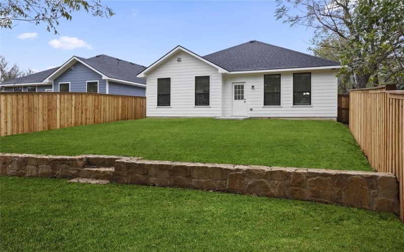 606 Dr Martin Luther King Jr Boulevard, Waxahachie, TX 75165, 4 Habitaciones Habitaciones , ,2 BañosBaños,Residential,En Venta,606 Dr Martin Luther King Jr Boulevard,20648998