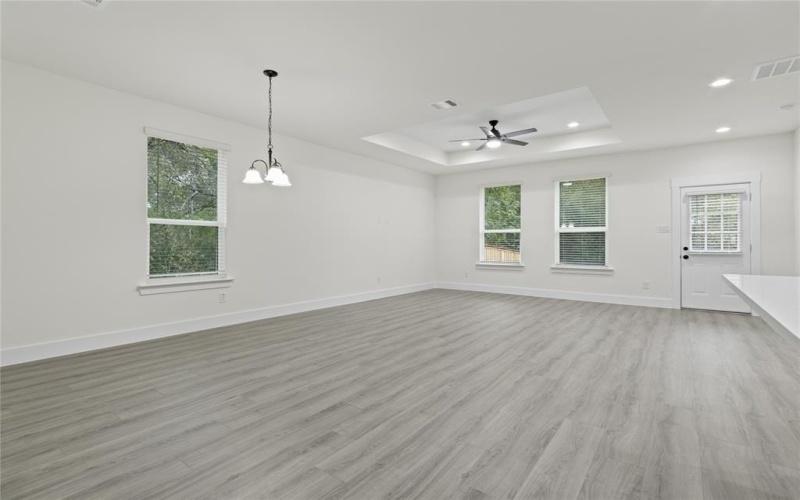 606 Dr Martin Luther King Jr Boulevard, Waxahachie, TX 75165, 4 Habitaciones Habitaciones , ,2 BañosBaños,Residential,En Venta,606 Dr Martin Luther King Jr Boulevard,20648998