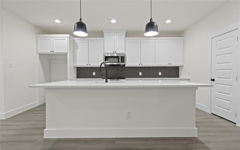 606 Dr Martin Luther King Jr Boulevard, Waxahachie, TX 75165, 4 Habitaciones Habitaciones , ,2 BañosBaños,Residential,En Venta,606 Dr Martin Luther King Jr Boulevard,20648998