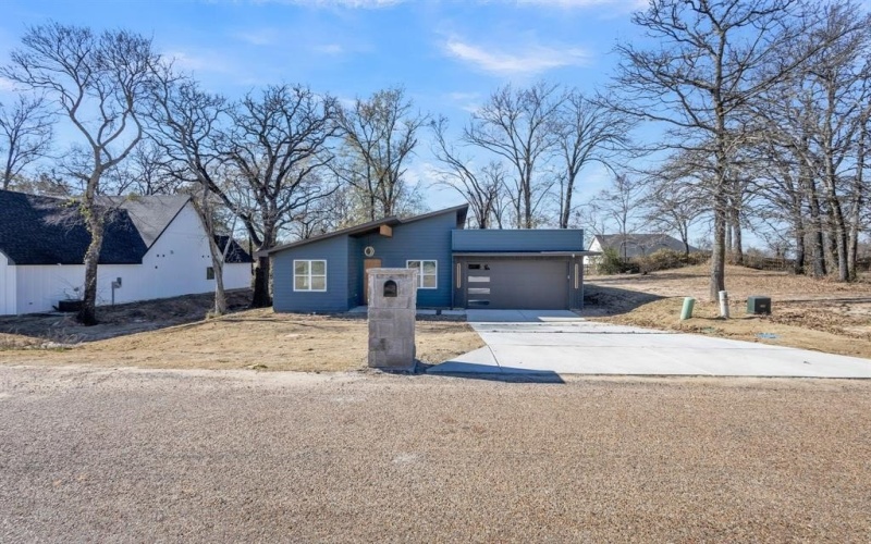 320 Splitrail Drive, Mabank, TX 75143, 3 Bedrooms Bedrooms, ,2 BathroomsBathrooms,Residential,For Sale,320 Splitrail Drive,20601465