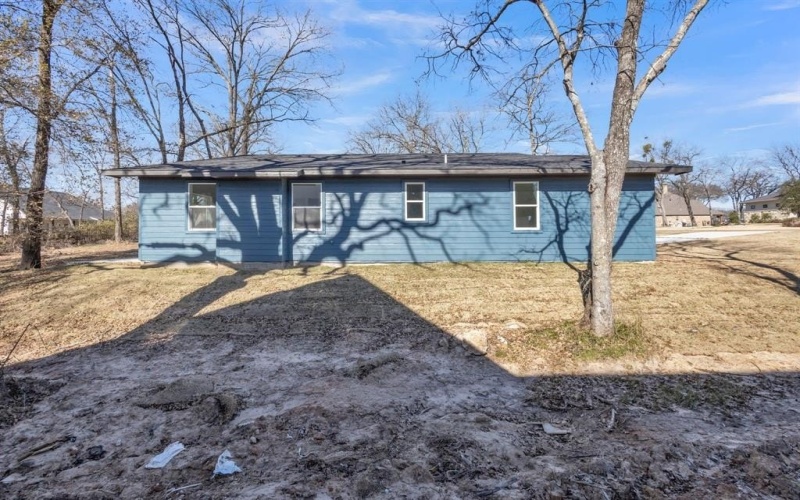 320 Splitrail Drive, Mabank, TX 75143, 3 Bedrooms Bedrooms, ,2 BathroomsBathrooms,Residential,For Sale,320 Splitrail Drive,20601465