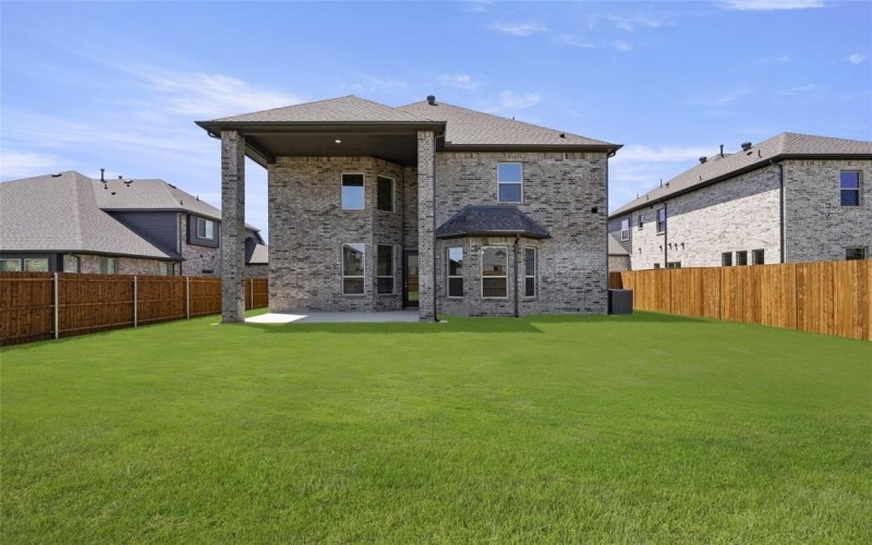 1046 Fleetwood Drive, Justin, TX 76247, 5 Bedrooms Bedrooms, ,3 BathroomsBathrooms,Residential,For Sale,1046 Fleetwood Drive,20601481