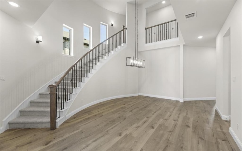 1046 Fleetwood Drive, Justin, TX 76247, 5 Bedrooms Bedrooms, ,3 BathroomsBathrooms,Residential,For Sale,1046 Fleetwood Drive,20601481