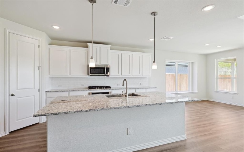 3930 Timberview Street, Midlothian, TX 76065, 4 Habitaciones Habitaciones , ,3 BañosBaños,Residential,En Venta,3930 Timberview Street,20649656