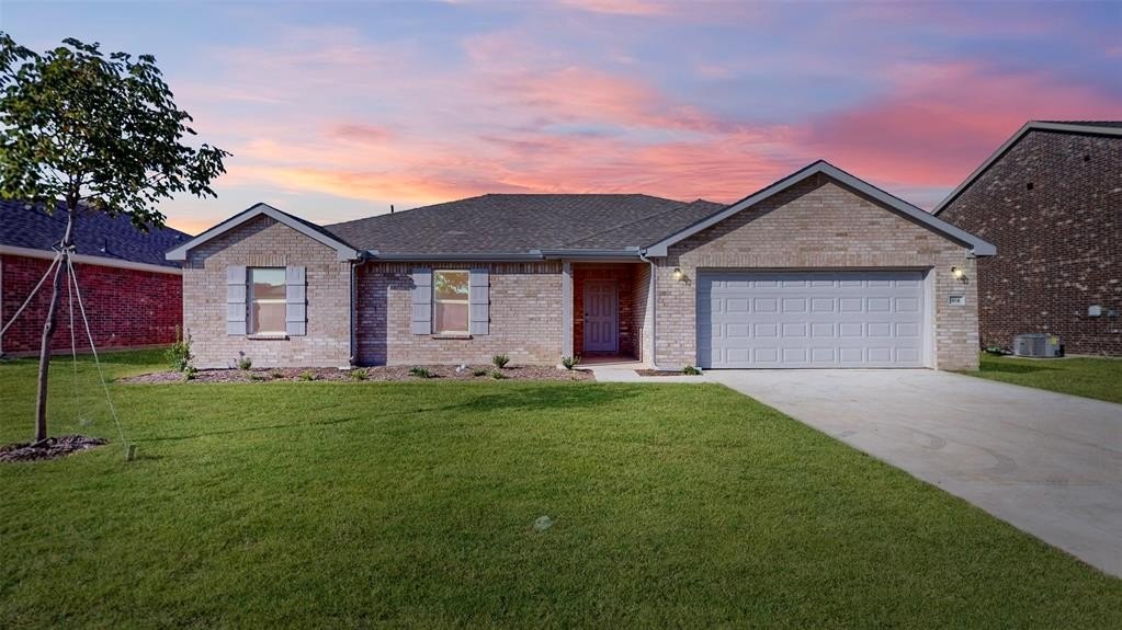 104 Cooper Drive, Cleburne, TX 76031, 3 Bedrooms Bedrooms, ,2 BathroomsBathrooms,Residential,For Sale,104 Cooper Drive,20605985