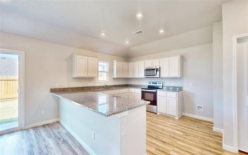 104 Cooper Drive, Cleburne, TX 76031, 3 Bedrooms Bedrooms, ,2 BathroomsBathrooms,Residential,For Sale,104 Cooper Drive,20605985