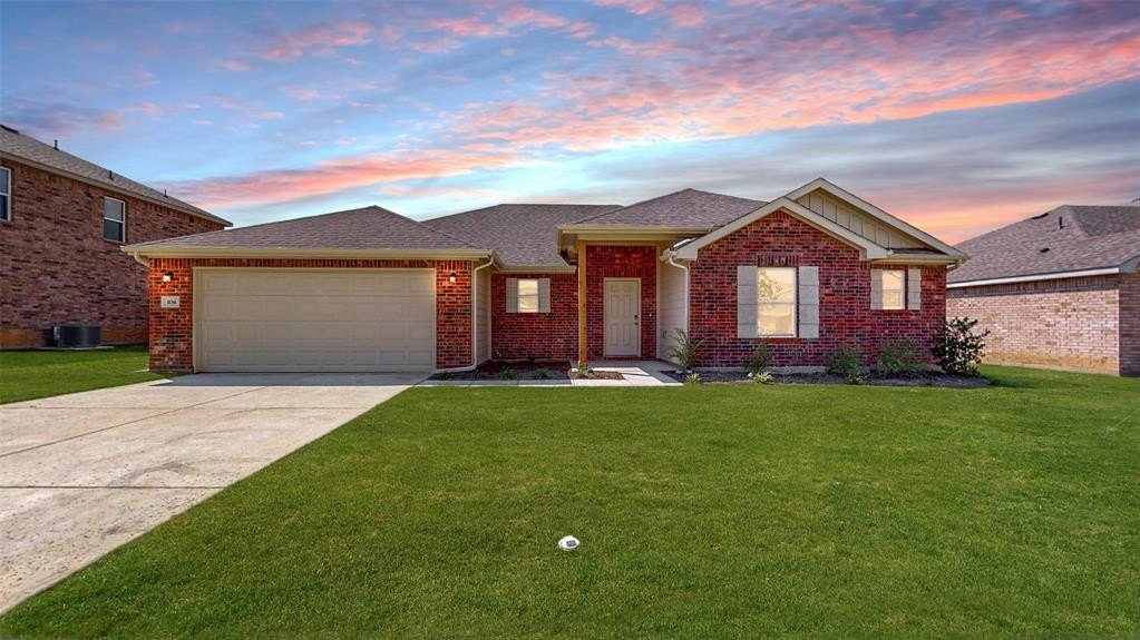 106 Cooper Drive, Cleburne, TX 76031, 3 Bedrooms Bedrooms, ,2 BathroomsBathrooms,Residential,For Sale,106 Cooper Drive,20606011