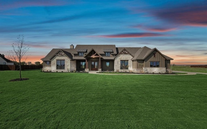 264 Ozro Road, Maypearl, TX 76084, 4 Bedrooms Bedrooms, ,3 BathroomsBathrooms,Residential,For Sale,264 Ozro Road,20650650