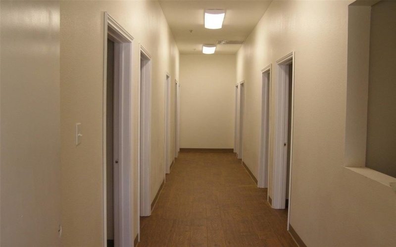 3313 Naaman School Road #100, Garland, TX 75040, ,Otro,En Venta,3313 Naaman School Road,20650932