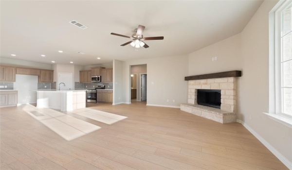 2611 Witness Tree Road, Oak Ridge, TX 75161, 4 Habitaciones Habitaciones , ,2 BañosBaños,Residential,En Venta,2611 Witness Tree Road,20651139