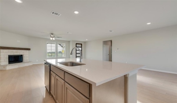 2611 Witness Tree Road, Oak Ridge, TX 75161, 4 Habitaciones Habitaciones , ,2 BañosBaños,Residential,En Venta,2611 Witness Tree Road,20651139