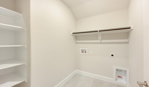5504 Sweetwater Drive, Denton, TX 76226, 4 Bedrooms Bedrooms, ,3 BathroomsBathrooms,Residential,For Sale,5504 Sweetwater Drive,20651247