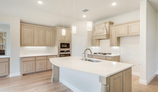 5504 Sweetwater Drive, Denton, TX 76226, 4 Bedrooms Bedrooms, ,3 BathroomsBathrooms,Residential,For Sale,5504 Sweetwater Drive,20651247