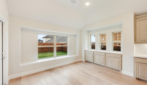 5504 Sweetwater Drive, Denton, TX 76226, 4 Bedrooms Bedrooms, ,3 BathroomsBathrooms,Residential,For Sale,5504 Sweetwater Drive,20651247