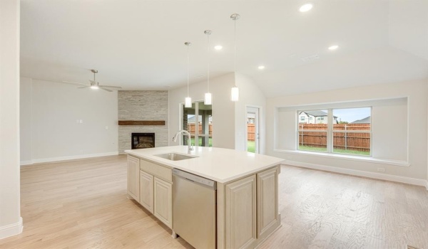 5504 Sweetwater Drive, Denton, TX 76226, 4 Bedrooms Bedrooms, ,3 BathroomsBathrooms,Residential,For Sale,5504 Sweetwater Drive,20651247