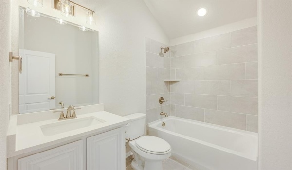 5504 Sweetwater Drive, Denton, TX 76226, 4 Bedrooms Bedrooms, ,3 BathroomsBathrooms,Residential,For Sale,5504 Sweetwater Drive,20651247