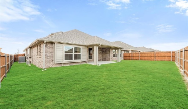 5504 Sweetwater Drive, Denton, TX 76226, 4 Bedrooms Bedrooms, ,3 BathroomsBathrooms,Residential,For Sale,5504 Sweetwater Drive,20651247