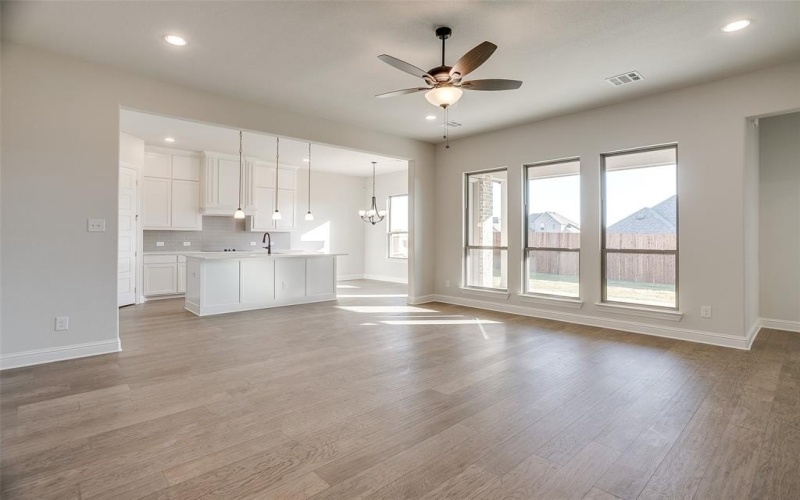 4018 Eagles Bluff, Midlothian, TX 76065, 3 Habitaciones Habitaciones , ,3 BañosBaños,Residential,En Venta,4018 Eagles Bluff,20685090