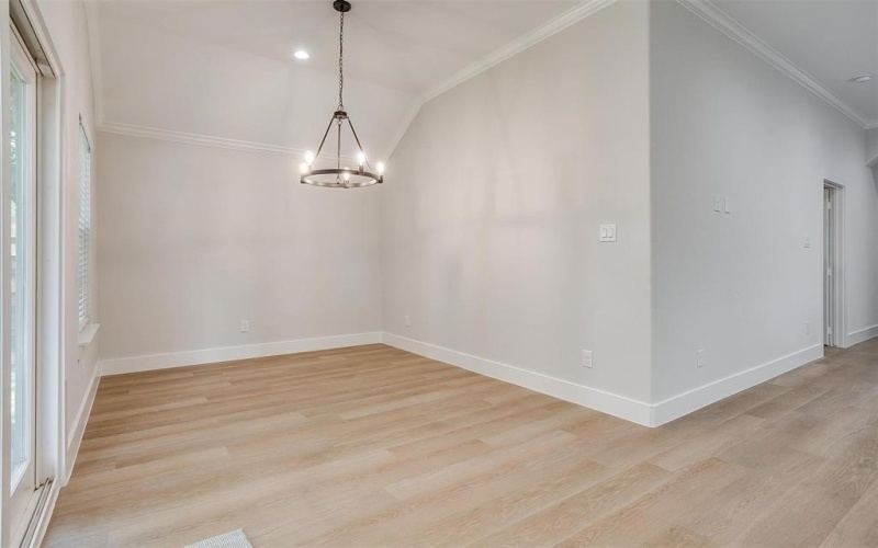 326 S Main Street, Cedar Hill, TX 75104, 3 Habitaciones Habitaciones , ,2 BañosBaños,Residential,En Venta,326 S Main Street,20686148