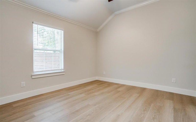 326 S Main Street, Cedar Hill, TX 75104, 3 Habitaciones Habitaciones , ,2 BañosBaños,Residential,En Venta,326 S Main Street,20686148