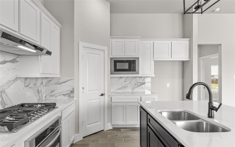 713 Wilderness Point Lane, Anna, TX 75409, 3 Habitaciones Habitaciones , ,2 BañosBaños,Residential,En Venta,713 Wilderness Point Lane,20686772