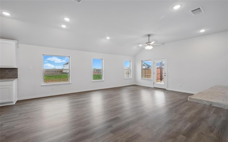 16109 Garden Drive, Celina, TX 75009, 4 Bedrooms Bedrooms, ,3 BathroomsBathrooms,Residential,For Sale,16109 Garden Drive,20687836