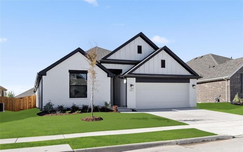 1217 Century Tree Lane, Anna, TX 75409, 4 Bedrooms Bedrooms, ,3 BathroomsBathrooms,Residential,For Sale,1217 Century Tree Lane,20688132